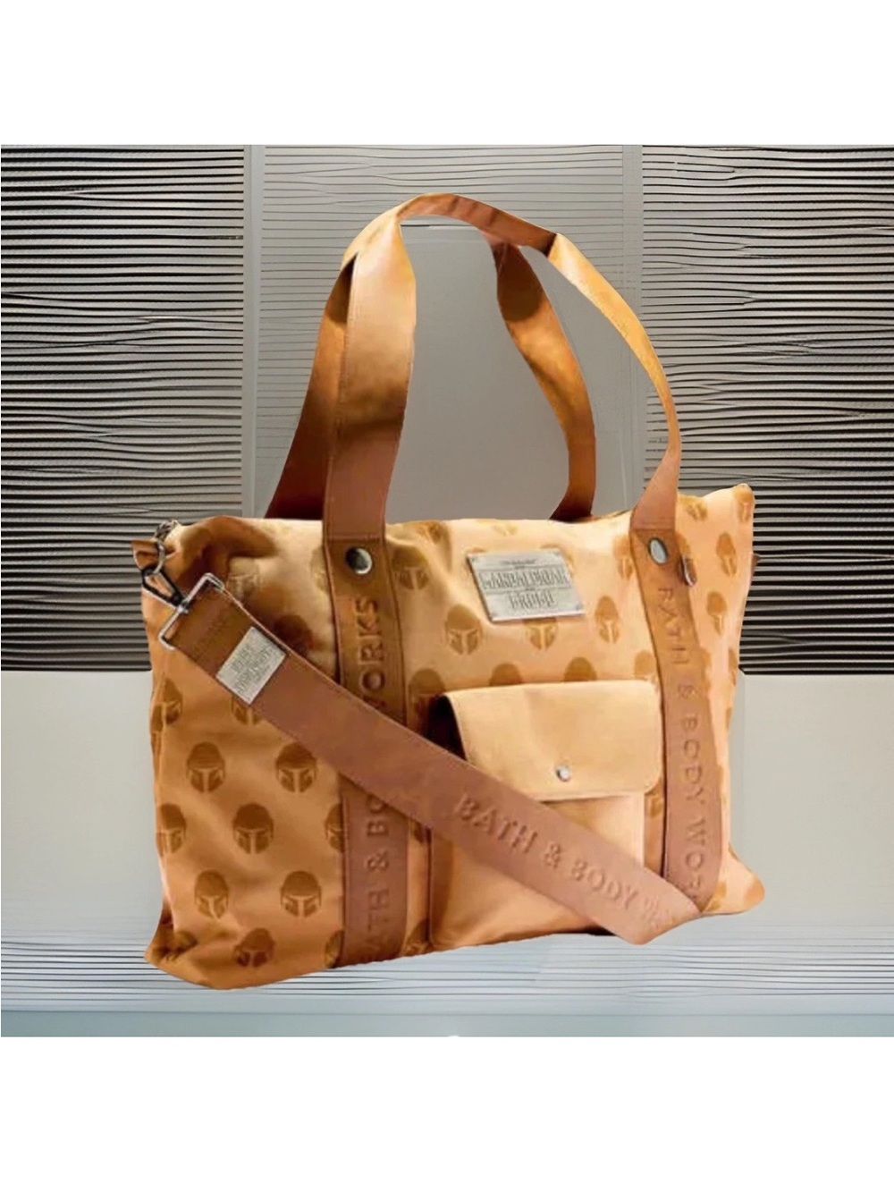 Bath & Body Works Mandalorian Mythosaur Messenger Bag